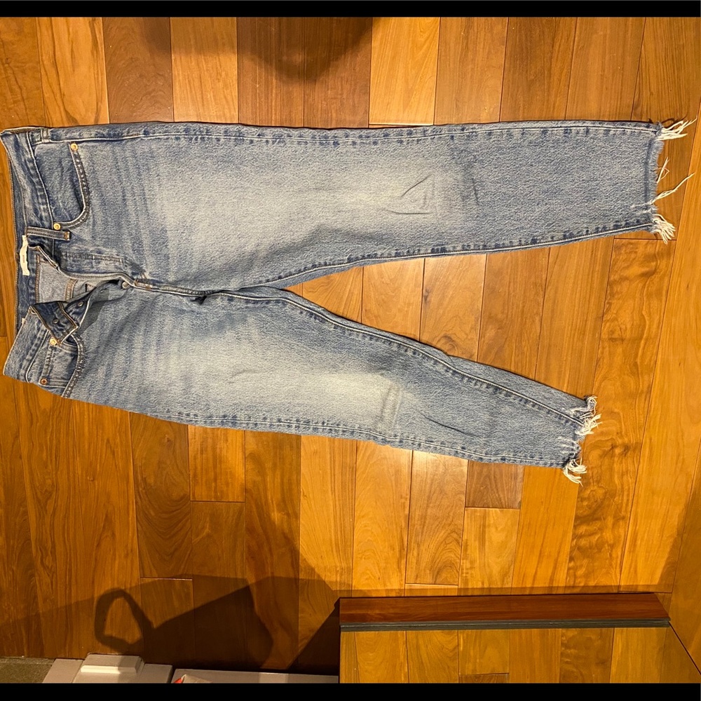 Levi’s Wedgie fit jeans